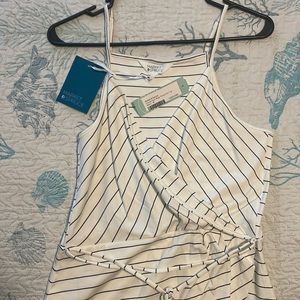 Brand new with tags market spruce size medium knit top